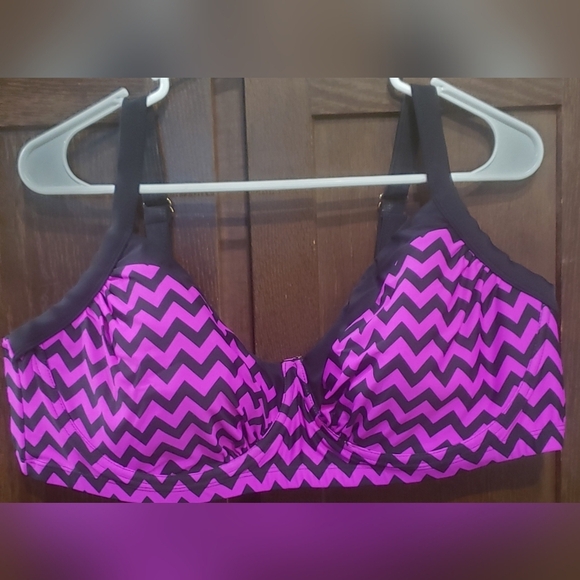 ~ Ava Viv Purple/Black Adjustable Strap Bikini‎ Top, 20W, Like New, So Cute ~ - Picture 1 of 7